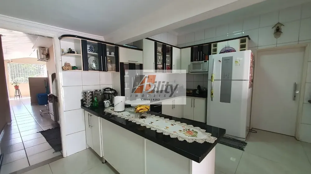 Casa, 3 quartos, 307 m² - Foto 6