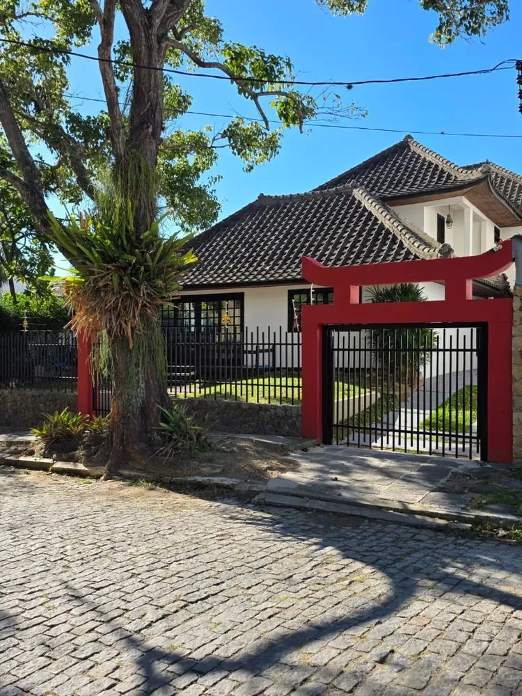 Casa, 4 quartos, 350 m² - Foto 1