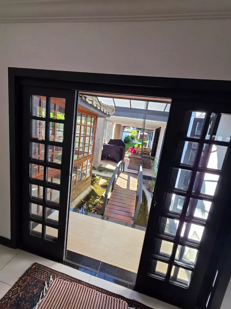 Casa, 4 quartos, 350 m² - Foto 17