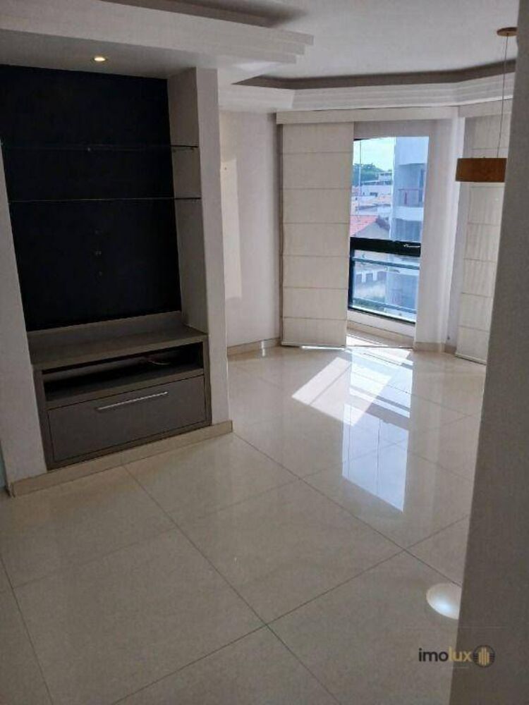 Apartamento à venda com 2 quartos, 80m² - Foto 1
