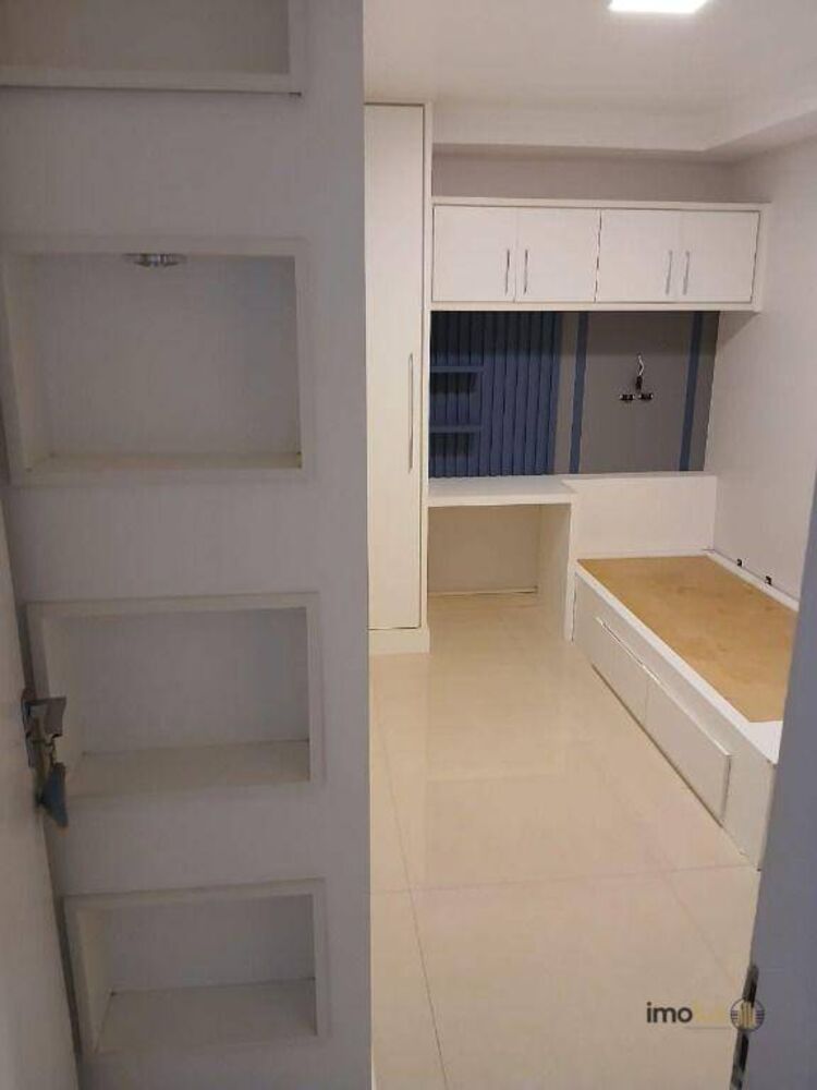 Apartamento à venda com 2 quartos, 80m² - Foto 11