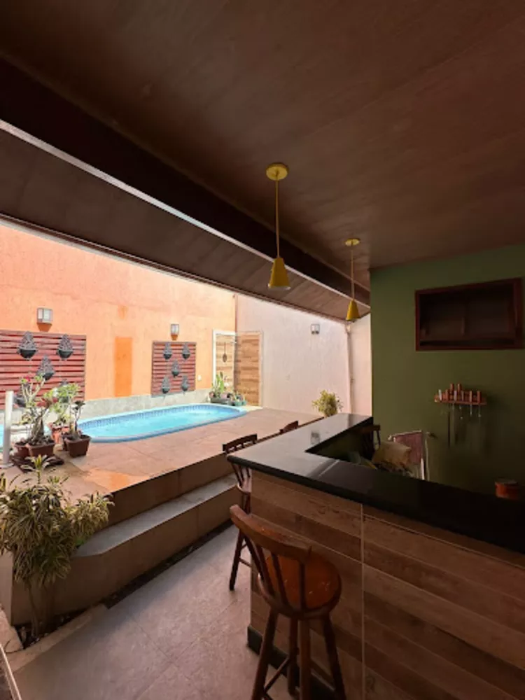 Casa, 3 quartos, 203 m² - Foto 4