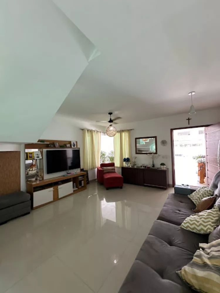 Casa, 3 quartos, 203 m² - Foto 3