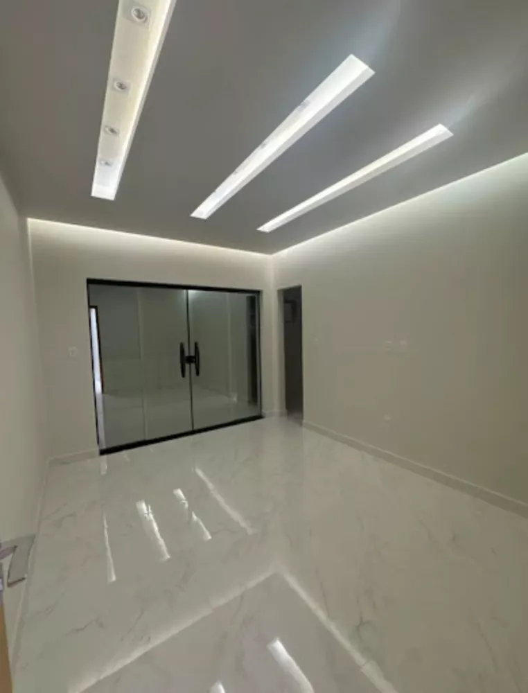 Casa, 3 quartos, 181 m² - Foto 1