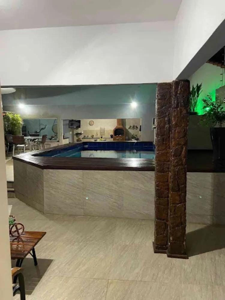 Casa, 3 quartos, 300 m² - Foto 15