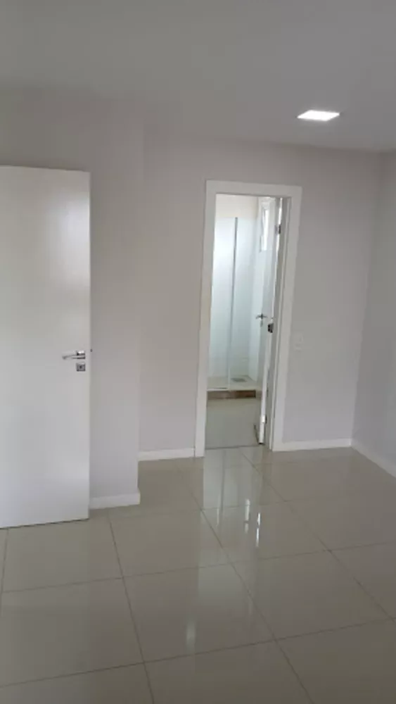 Apartamento, 3 quartos, 136 m² - Foto 4