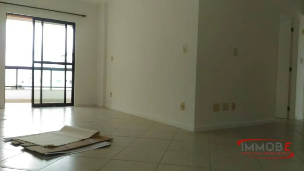 Apartamento, 3 quartos, 90 m² - Foto 2