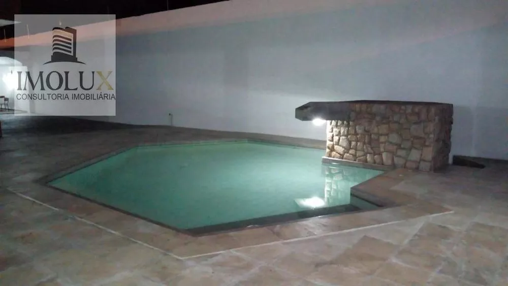 Casa, 6 quartos, 600 m² - Foto 9