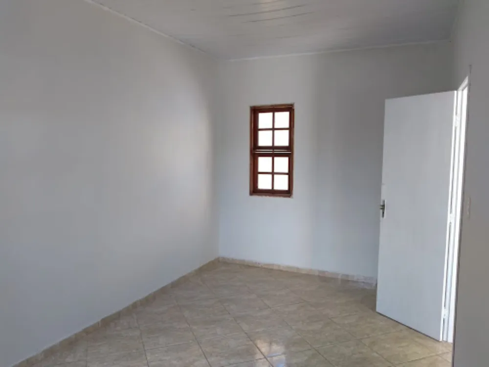 Casa, 4 quartos, 3 m² - Foto 2