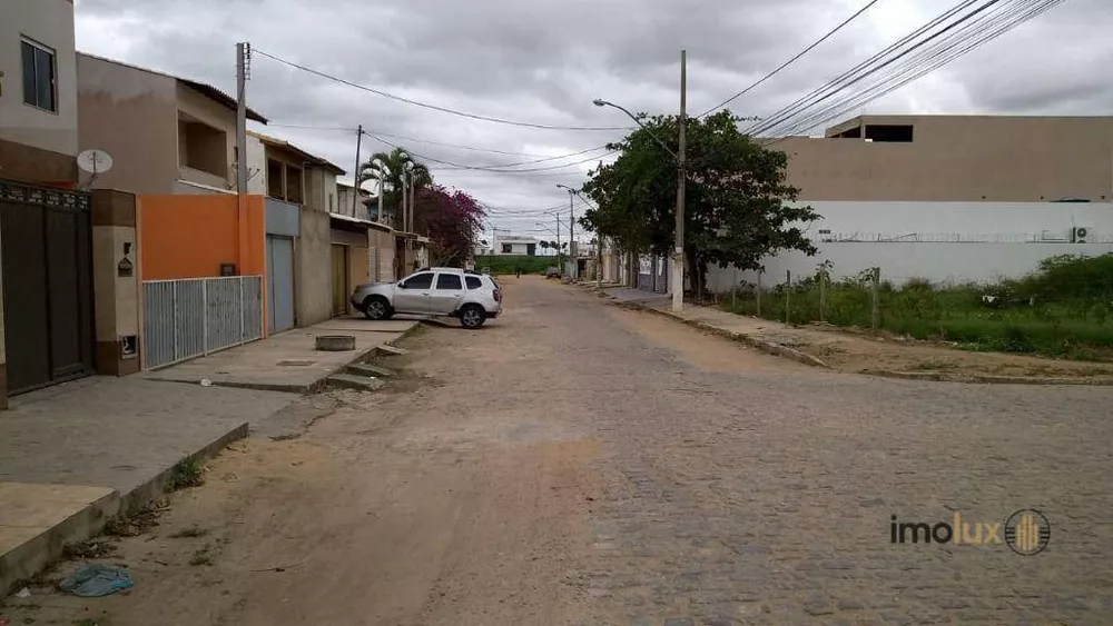 Terreno, 180 m² - Foto 2