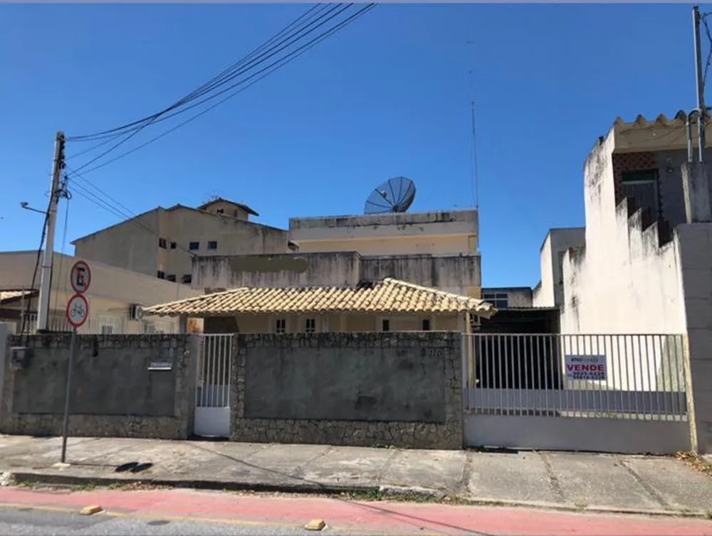 Casa, 4 quartos, 300 m² - Foto 1