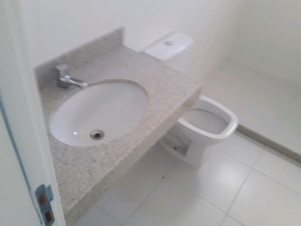 Apartamento à venda com 3 quartos, 75m² - Foto 13