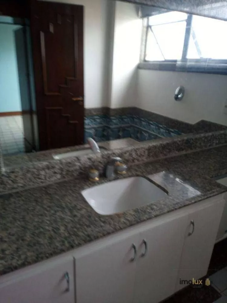 Apartamento, 3 quartos, 190 m² - Foto 3
