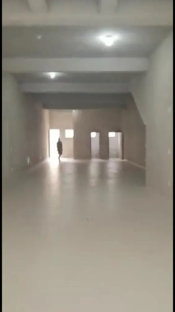 Loja-Salão, 300 m² - Foto 2