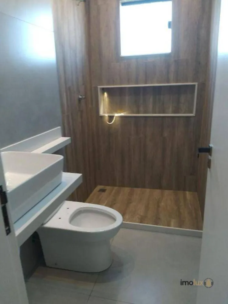 Casa, 3 quartos, 17025 m² - Foto 2