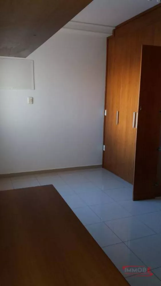 Apartamento, 3 quartos, 200 m² - Foto 12