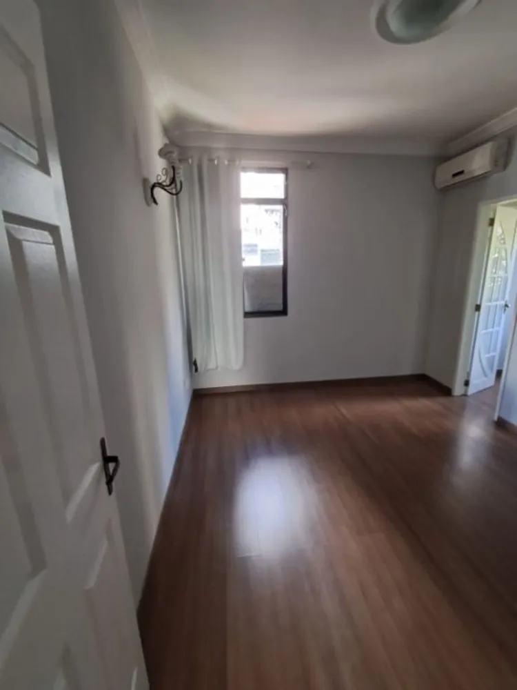 Casa, 4 quartos, 280 m² - Foto 21