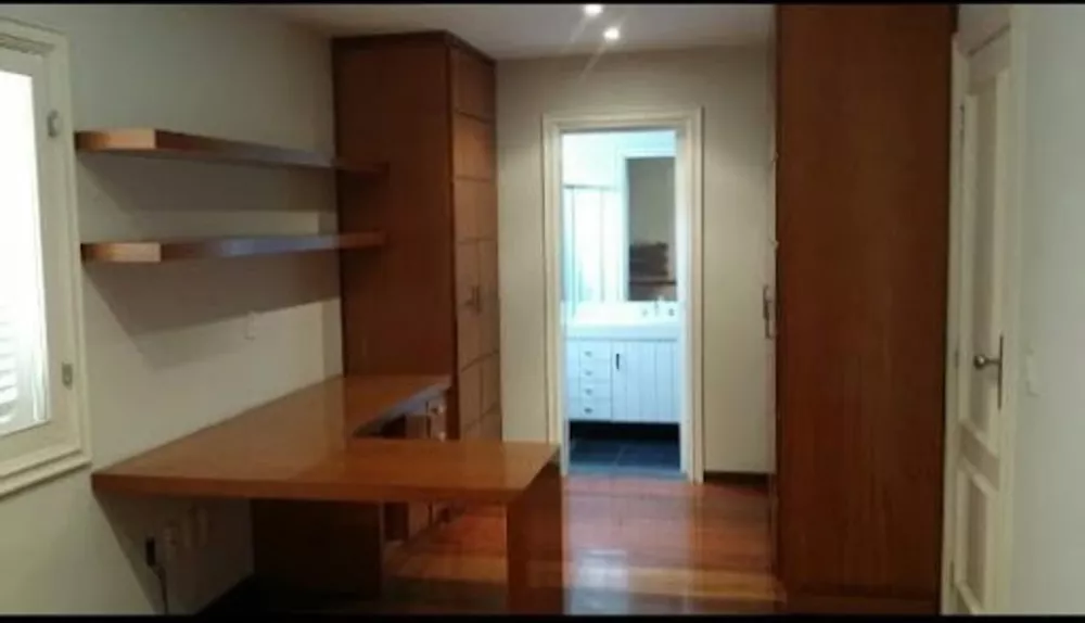 Casa, 5 quartos, 1 m² - Foto 8