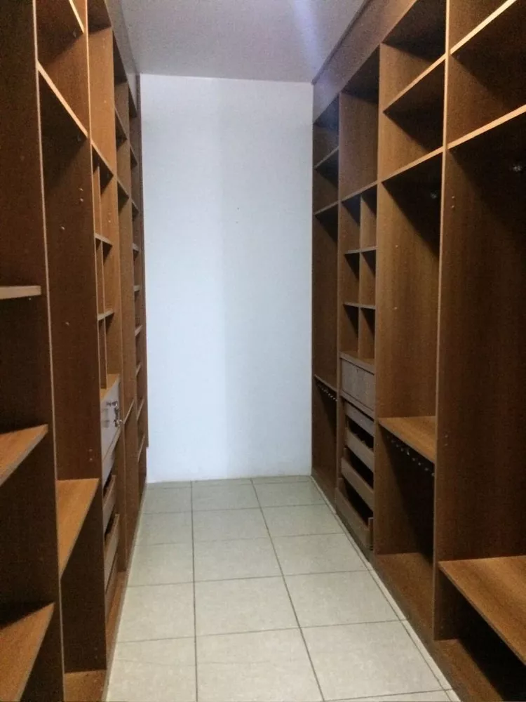 Casa, 3 quartos, 292 m² - Foto 13
