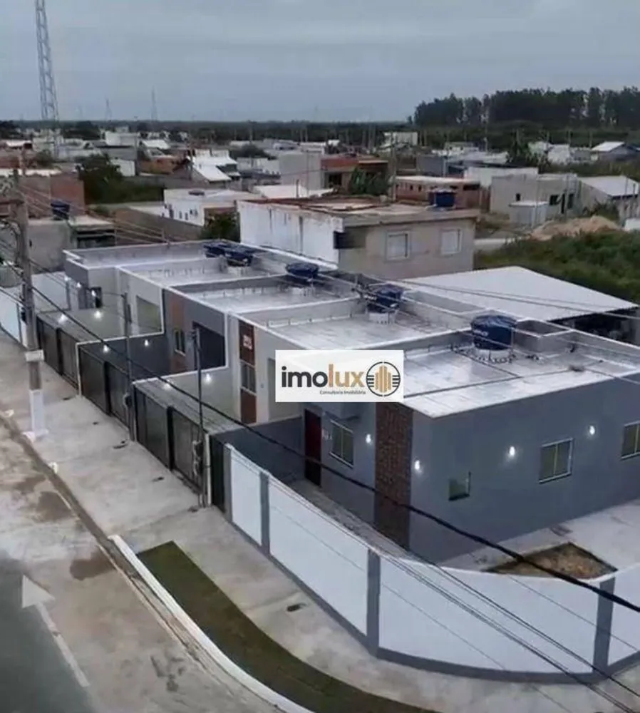 Casa, 2 quartos, 40 m² - Foto 1