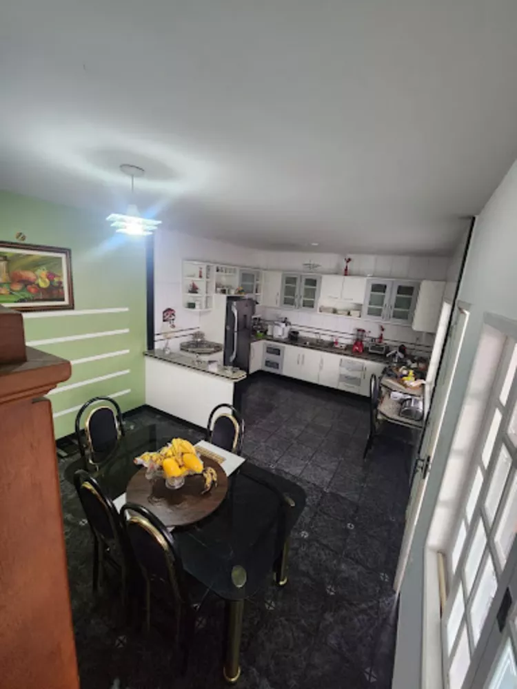 Casa, 3 quartos, 370 m² - Foto 3