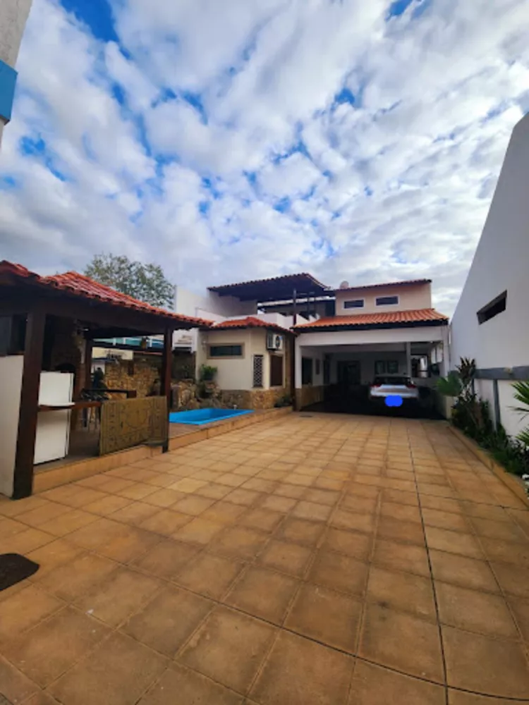 Casa, 3 quartos, 370 m² - Foto 1