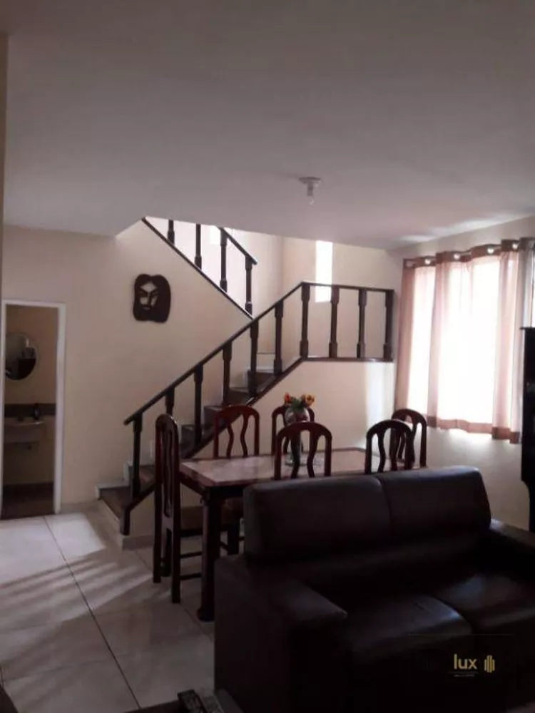 Casa, 3 quartos, 200 m² - Foto 3