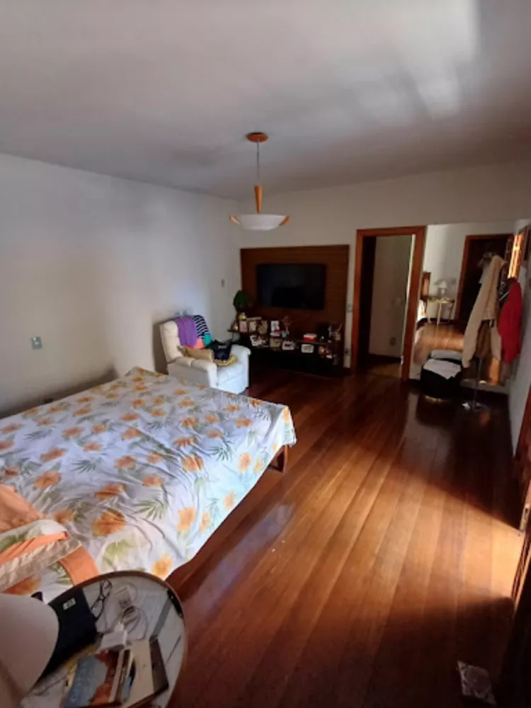 Casa, 6 quartos, 258 m² - Foto 13