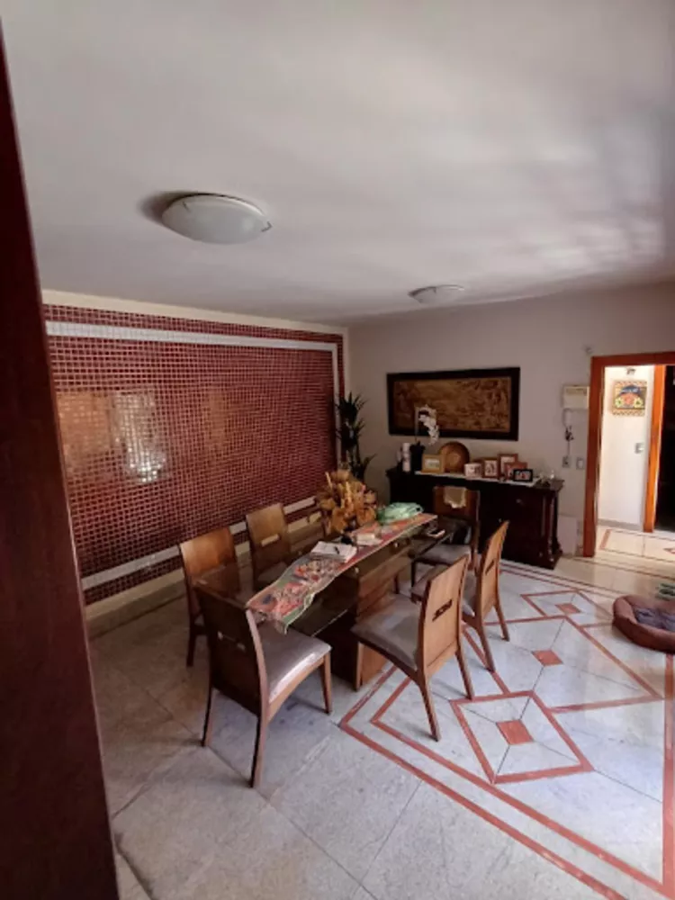 Casa, 6 quartos, 258 m² - Foto 6
