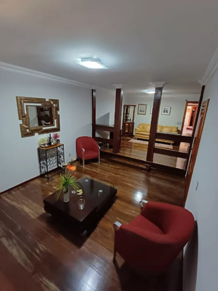 Casa, 6 quartos, 258 m² - Foto 7