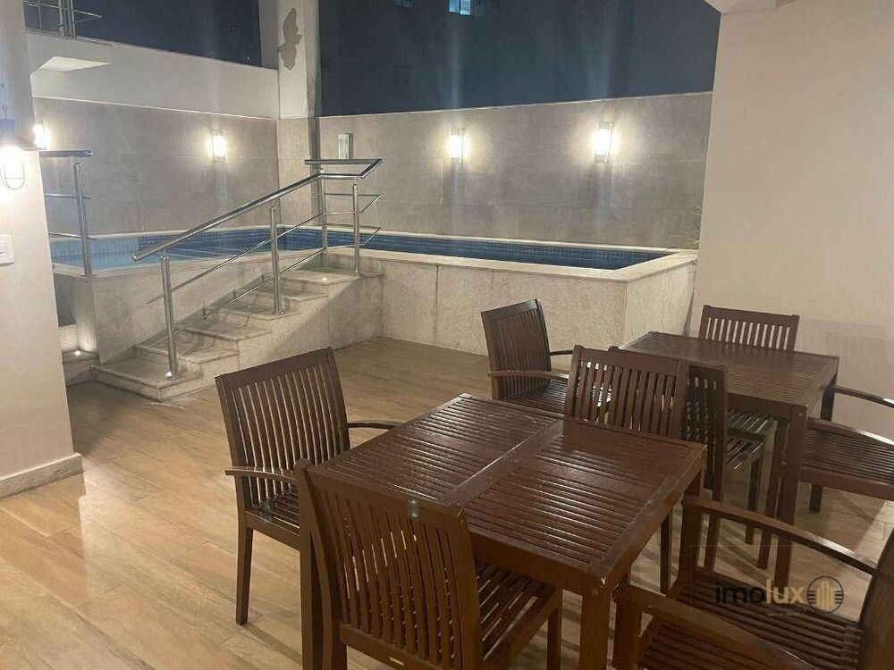 Apartamento para alugar com 3 quartos, 75m² - Foto 2