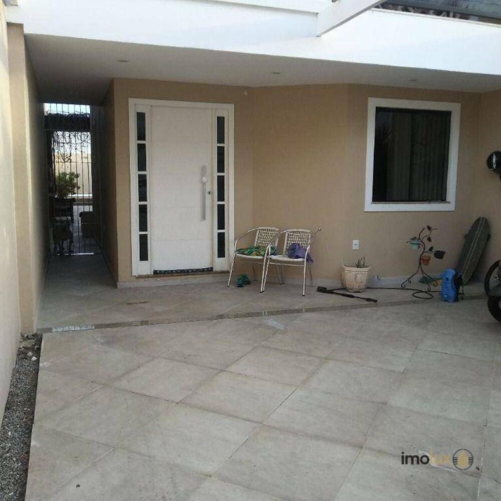 Casa à venda com 3 quartos, 135m² - Foto 3