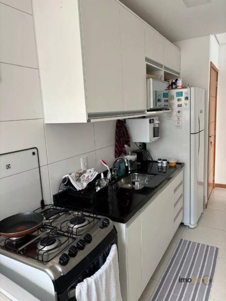 Apartamento para alugar com 2 quartos, 67m² - Foto 2