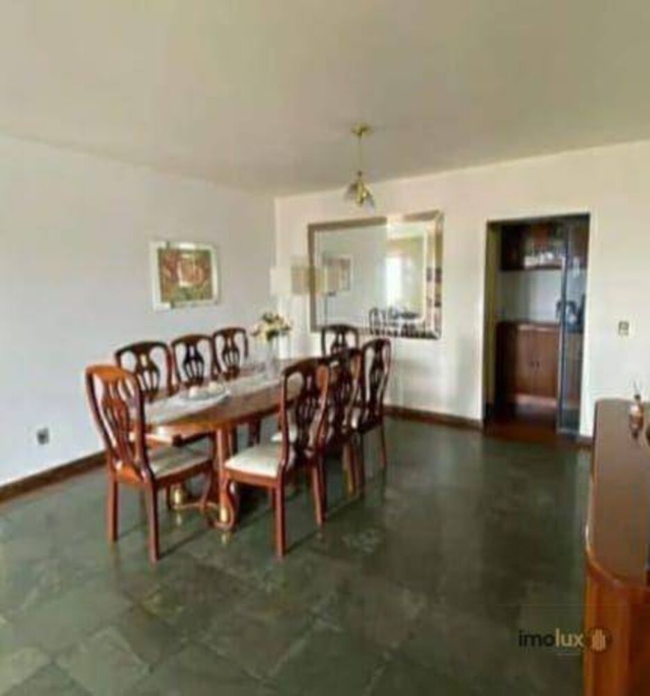 Apartamento à venda com 3 quartos, 220m² - Foto 4