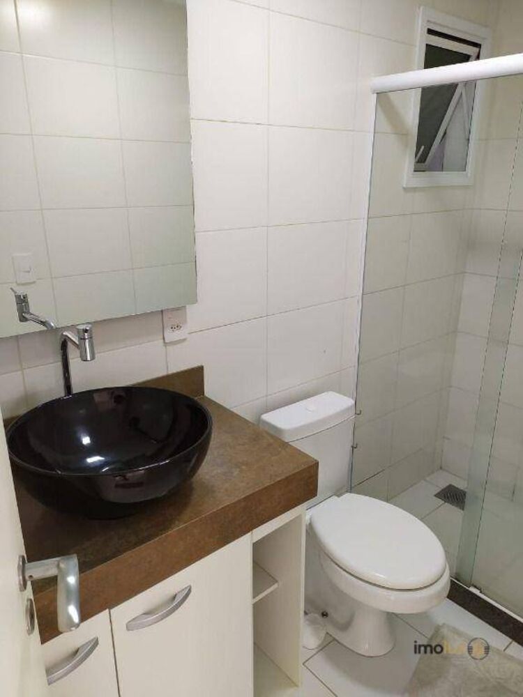 Apartamento para alugar com 1 quarto, 42m² - Foto 9