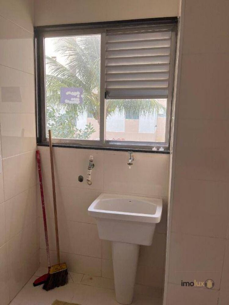 Apartamento à venda com 2 quartos, 52m² - Foto 2