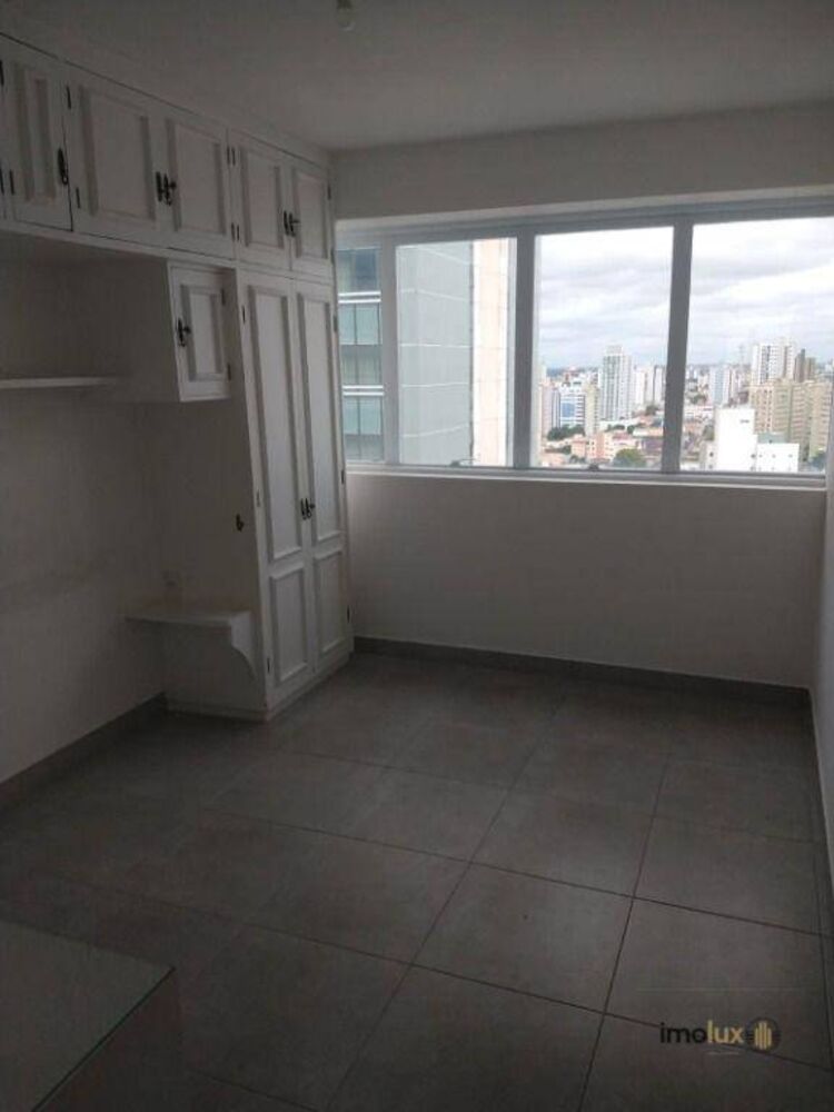 Apartamento para alugar com 2 quartos, 68m² - Foto 4