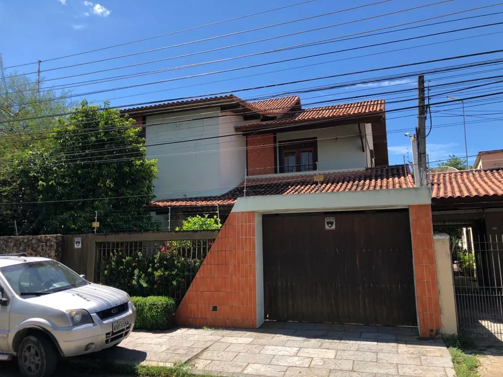 Chácara, 3 quartos, 1050 m² - Foto 1