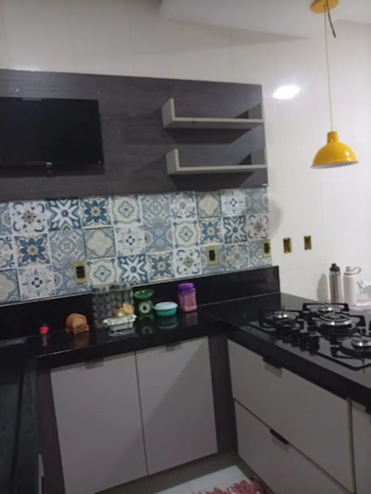 Casa, 4 quartos, 219 m² - Foto 2