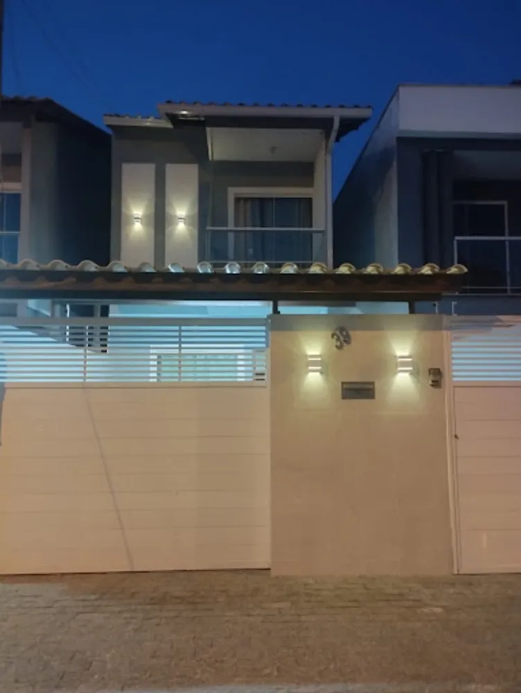 Casa, 2 quartos, 180 m² - Foto 1
