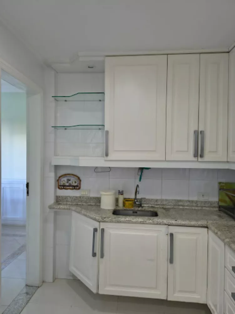 Apartamento, 3 quartos, 136 m² - Foto 2