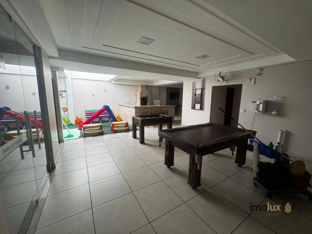 Apartamento à venda com 2 quartos, 60m² - Foto 11