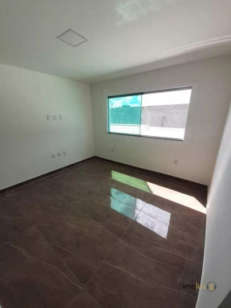 Casa à venda com 2 quartos, 130m² - Foto 6