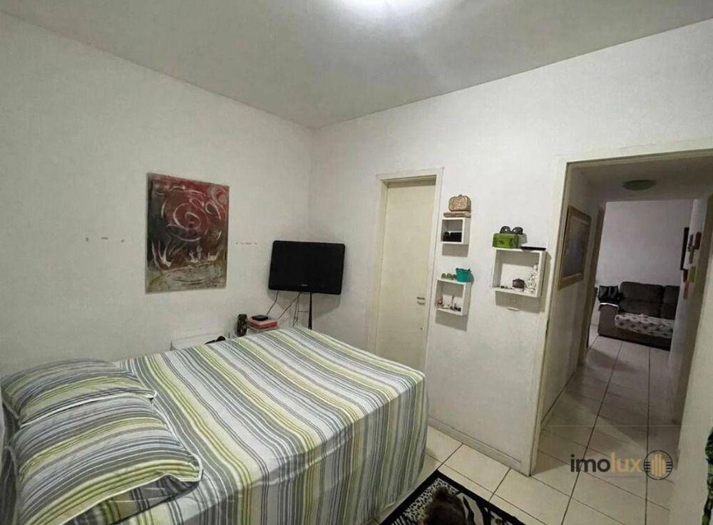 Apartamento à venda com 3 quartos, 1m² - Foto 4