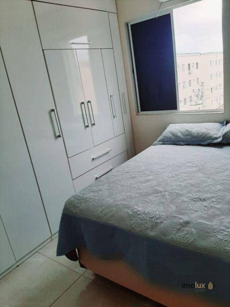 Apartamento à venda com 2 quartos, 50m² - Foto 4