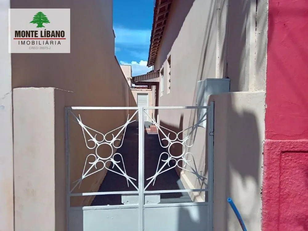 Casa, 3 quartos, 70 m² - Foto 1