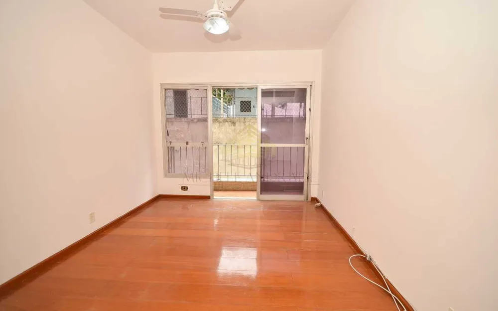 Apartamento, 3 quartos, 100 m² - Foto 2