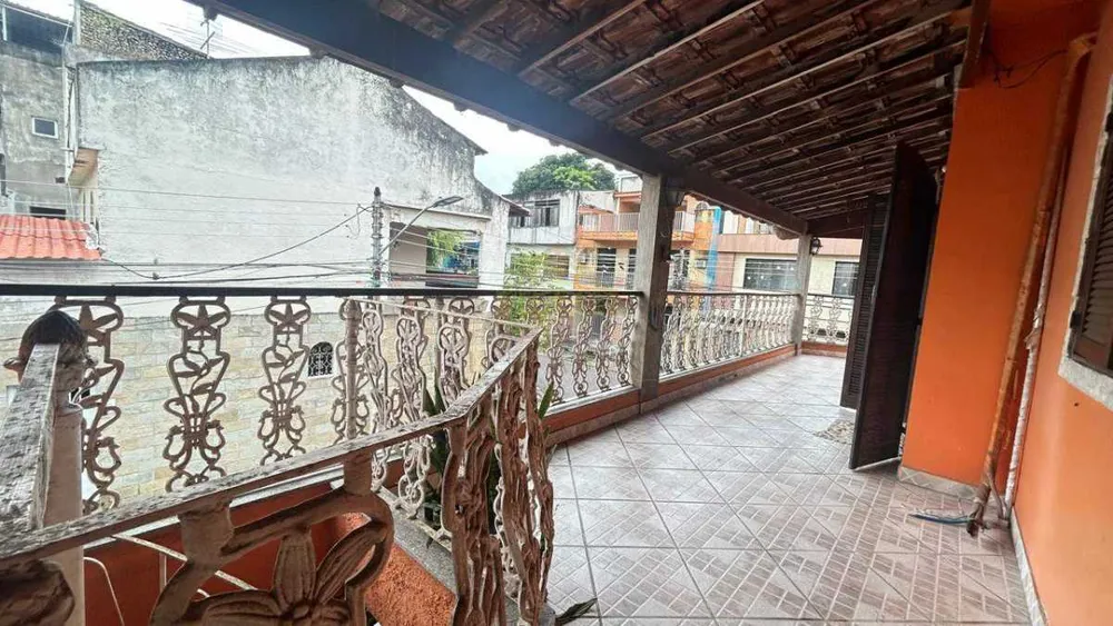 Casa, 5 quartos, 98 m² - Foto 2