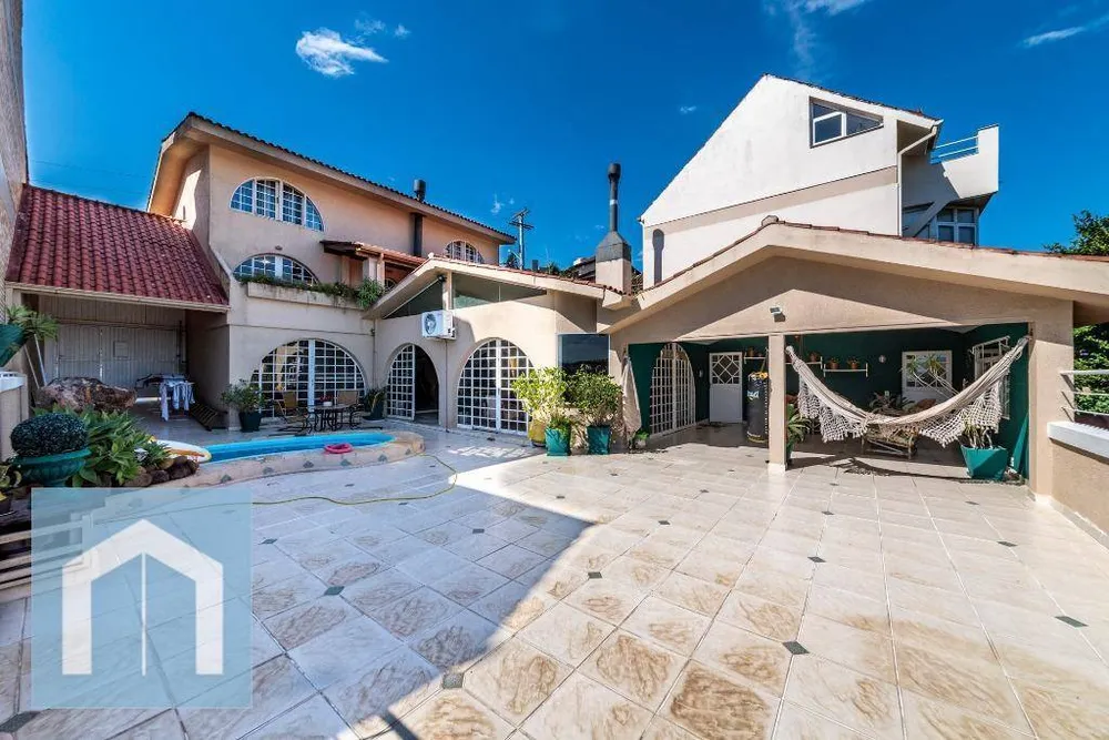Casa, 3 quartos, 403 m² - Foto 1