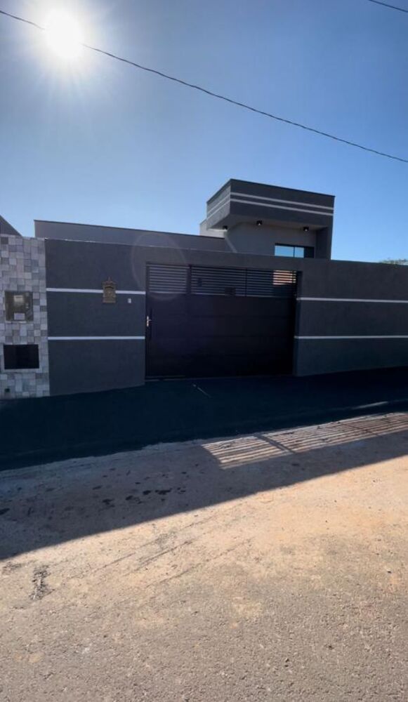 Casa, 3 quartos, 90 m² - Foto 1